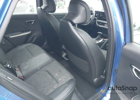 2025 Kia K4 Gt-Line z USA, uszkodzony, nr VIN 3KPFW4DE5SE141095